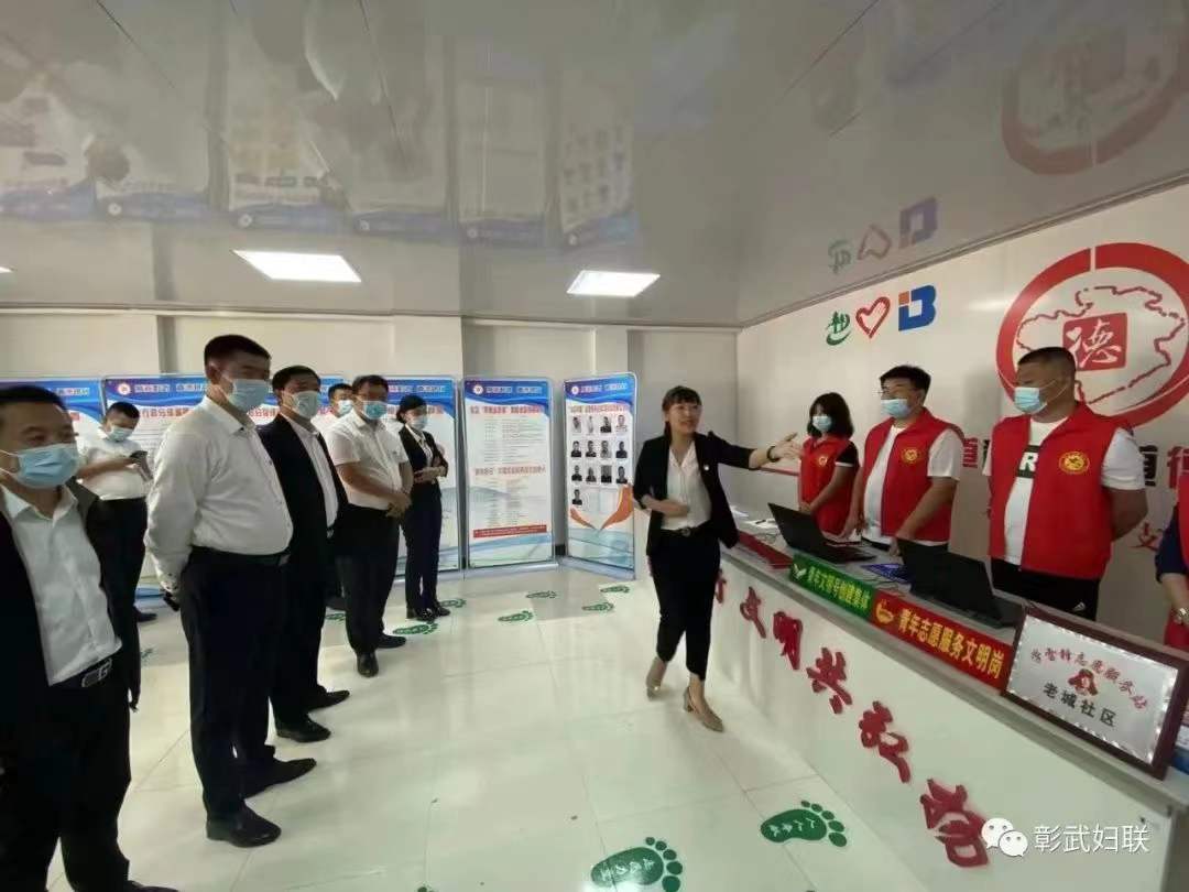杜绢.jpg