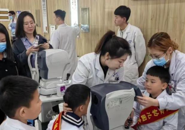 实验幼儿.jpg